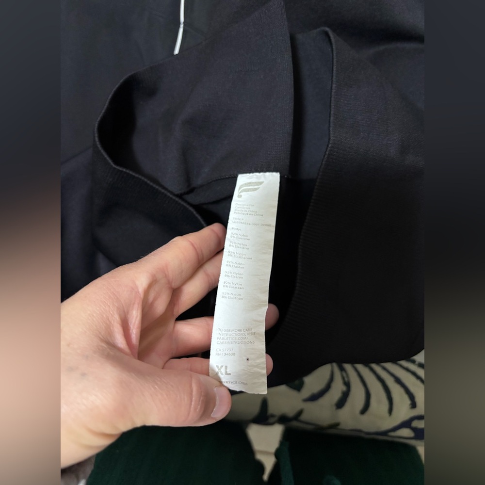 Fabletics - Picture 4 of 4
